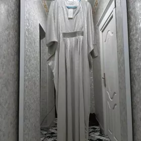 Weçerny Abaýa köýnegi.