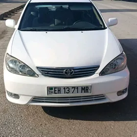 Toyota Camry 2003
