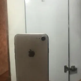 Iphone 8 gold