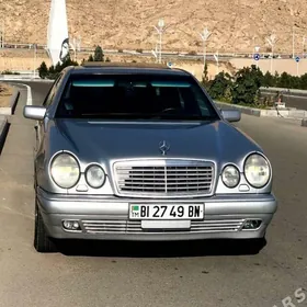 Mercedes-Benz E320 1999