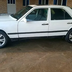 Mercedes-Benz 230E 1994