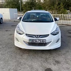 Hyundai Elantra 2013