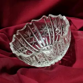 Хрустальная ваза