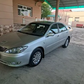 Toyota Camry 2003