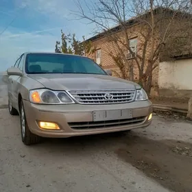 Toyota Avalon 2001