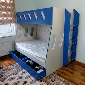 Кровать  Двухэтажная