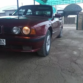 BMW 525 1992