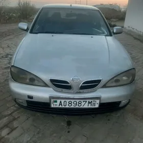 Nissan Primera 2001