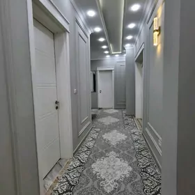 Gurtly 3 komnat +padwal