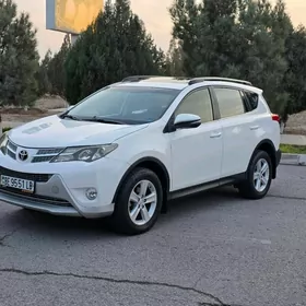 Toyota RAV4 2013