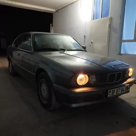 BMW 535 1990