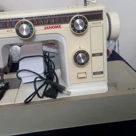 tikiş maşyn JANOME