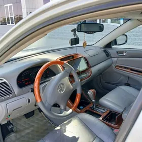 Toyota Camry 2003