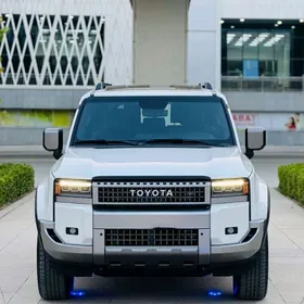 Toyota Land Cruiser Prado 2025