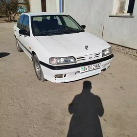 Nissan Primera 1995