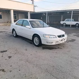Toyota Camry 1998