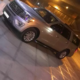 Ford Expedition 2019