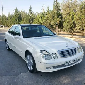 Mercedes-Benz E320 2003
