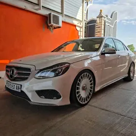 Mercedes-Benz E-Class 2011