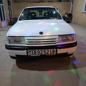 Opel Vectra 1992