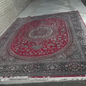 ilki chykan eyran haly