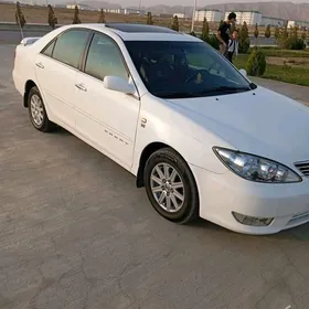 Toyota Camry 2005