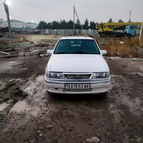 Opel Vectra 1993