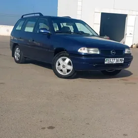 Opel Astra 1996