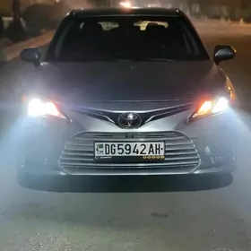 Toyota Camry 2022
