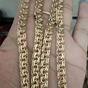 50 gramlyk gyzyl uzyny