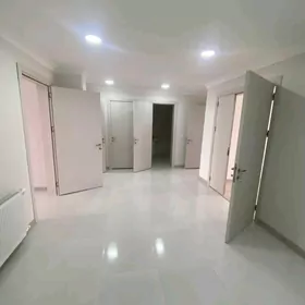 Gurtly 3 komnat 120 kw