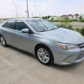 Toyota Camry 2016