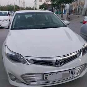 Toyota Avalon 2013
