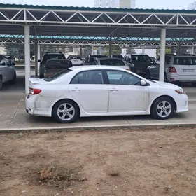 Toyota Corolla 2011