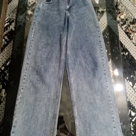 Джинсы женские