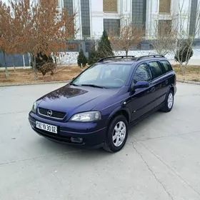 Opel Astra 2000