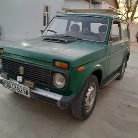 Lada Niva 1999
