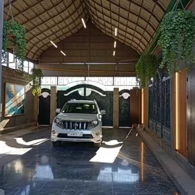 Toyota Land Cruiser Prado 2012