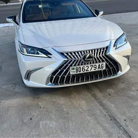 Lexus ES 350 2023