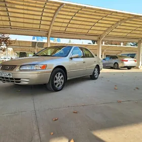 Toyota Camry 1998