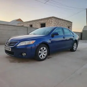 Toyota Camry 2011