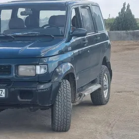 UAZ 469 2004