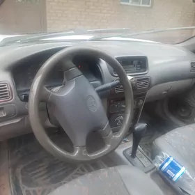Toyota Corolla 1999