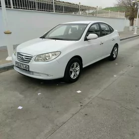 Hyundai Elantra 2010