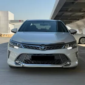 Toyota Camry 2017