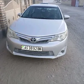 Toyota Camry 2012