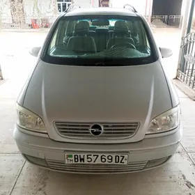 Opel Zafira 2001