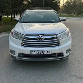 Toyota Highlander 2014