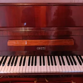 Pianino