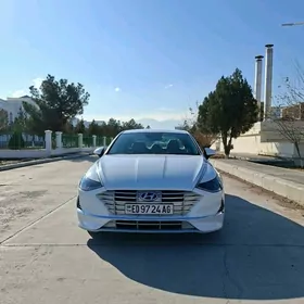 Hyundai Sonata 2021
